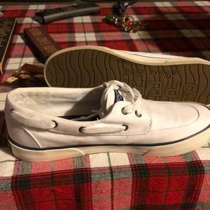 Women sperry shoes